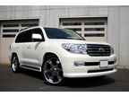    Toyota Land Cruiser 200  Madelista