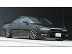    Toyota Mark II GX90  Uras
